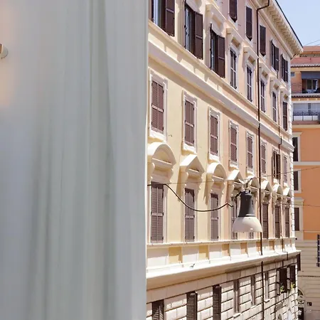 Ych-montebello - * רומא