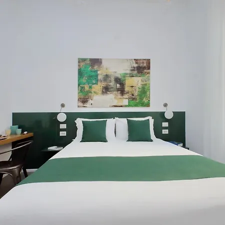 Ych-montebello - * רומא