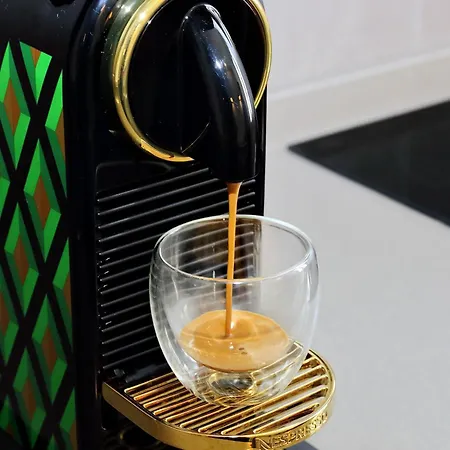 Ych-montebello - רומא