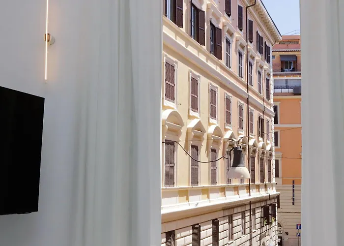 Ych-montebello - * Roma