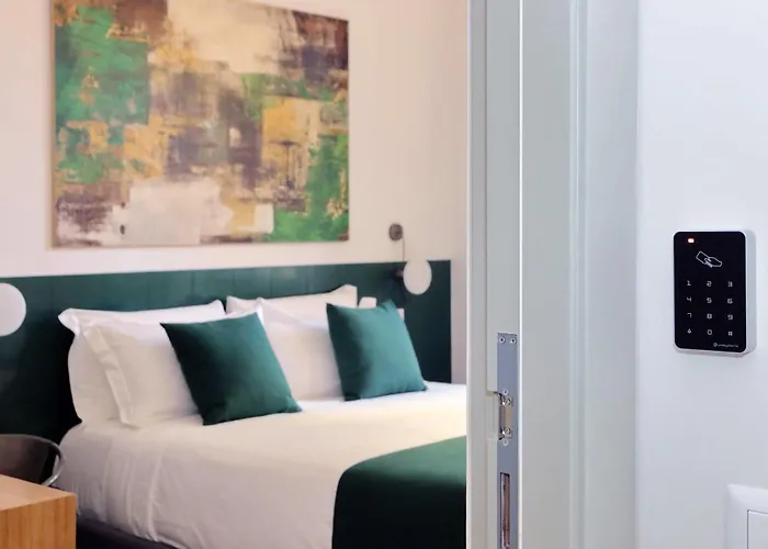 Апартаменты Ych-montebello - *