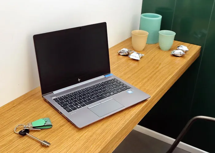 Ych-montebello - Рим