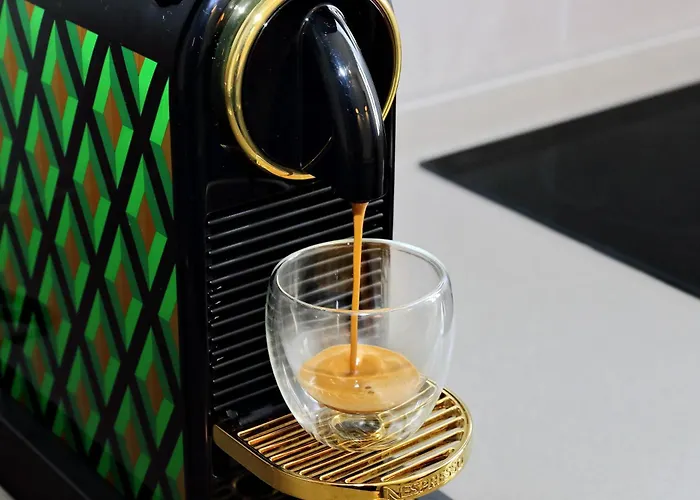 Ych-montebello - Рим